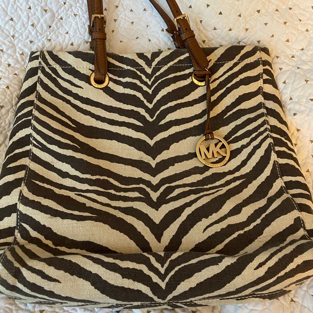 MICHAEL KORS Jet Set Zebra Print Jacquard NS Tote